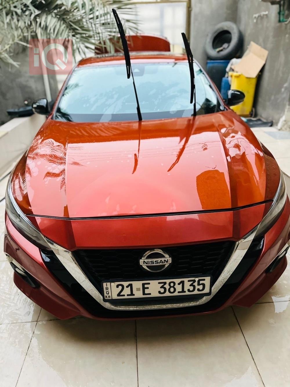 نيسان ألتيما